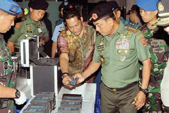 Dapat Sabu dan 69 Ribu Lembar Black Dollar dari Rumah Perwira TNI AL - JPNN.COM