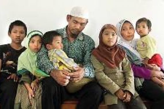 Tiga Anak Laki-lakinya Dinyatakan Punya Gen Perempuan - JPNN.COM