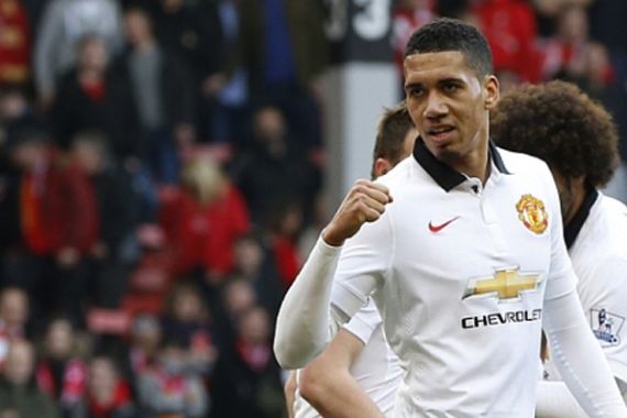 Sambil Mengipas-ngipas Rp 232 M, Arsenal Kepincut Smalling-nya MU - JPNN.COM