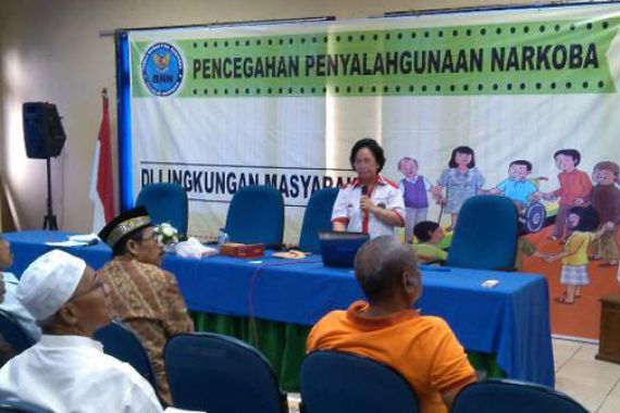 Bentuk Organisasi Terpadu, Bersama Warga Perangi Narkoba - JPNN.COM