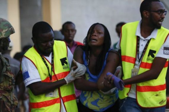 Warga Kenya Salahkan Pemerintah atas Serangan Militan di Kampus Garissa - JPNN.COM