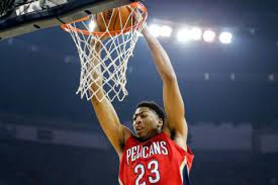 Free Throw Anthony Davis Dekatkan Pelicans ke Playoff - JPNN.COM