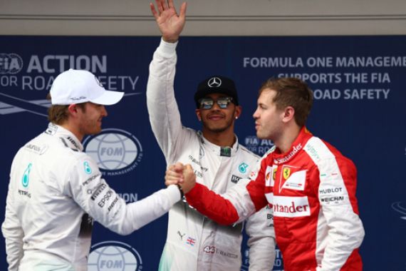 Vettel Pontang-panting Kejar Mercedes - JPNN.COM