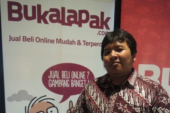 Keren! Jualan Buku via Online, Omzet Rp 60 Juta per Bulan - JPNN.COM