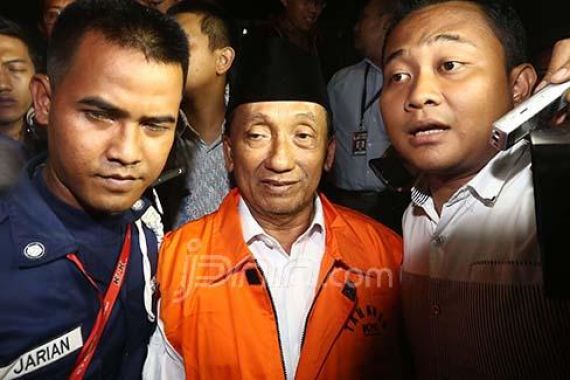 Penyuap Menyesal Setor Rp1,5 Miliar Perbulan ke Pak Tua Ini - JPNN.COM