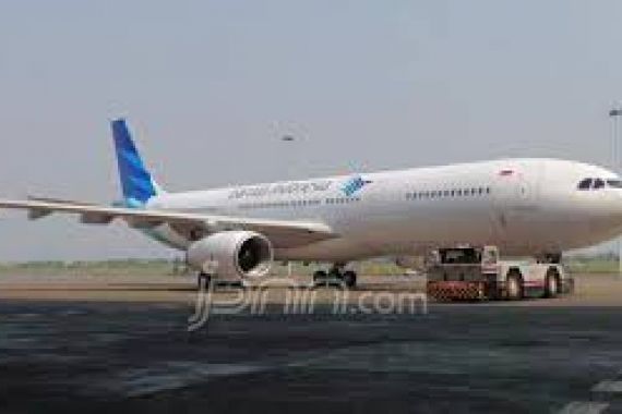 Batalkan Penerbangan, Garuda Tuding Bandara Palu Tolak Pesawat Mendarat - JPNN.COM