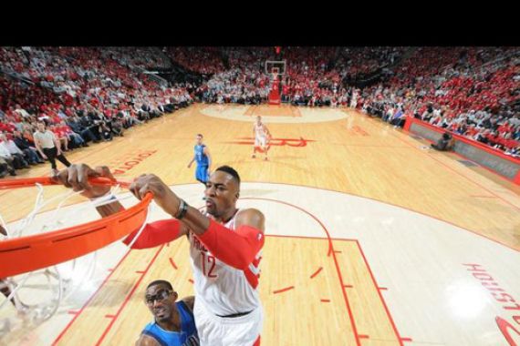 Dibantu Superman, Rockets Hancurkan Mavericks - JPNN.COM