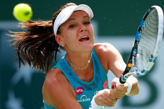 Empat Bulan Melatih, Navratilova Tinggalkan Radwanska - JPNN.COM