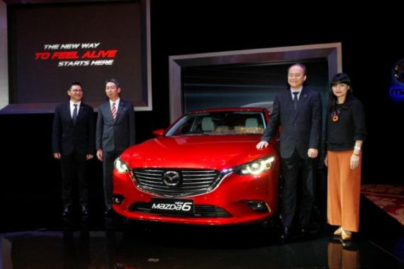 Sasar Pasar SUV dan Sedan, Mazda Luncurkan Mazda 6 dan CX-5 - JPNN.COM