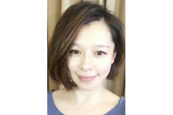 Vivian Shu Pangkas Rambut 45 Cm, Tampak Lebih Muda - JPNN.COM