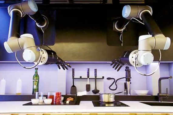 Robot Ini Lihai Memasak, Harganya USD 15 Ribu - JPNN.COM