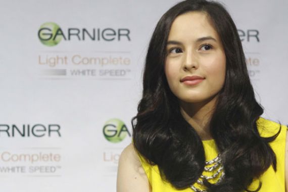 Empat Jam Setiap Akhir Pekan, Chelsea Islan Berpanas-panasan - JPNN.COM