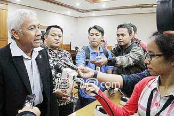 Soal Harga BBM, Anak Buah SBY Sebut Pemeritahan Jokowi Galau - JPNN.COM