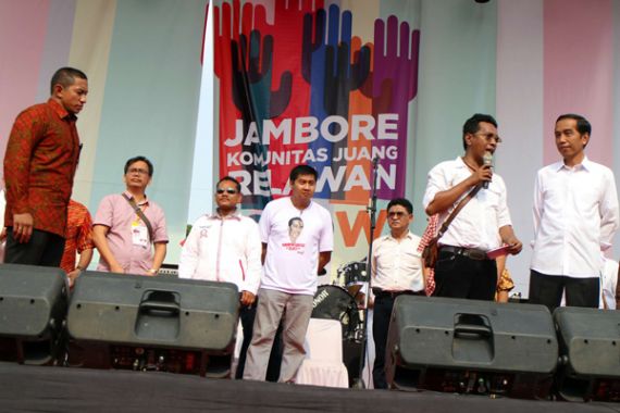 Jokowi Disambut Hangat di Jambore Komunitas Juang Relawan - JPNN.COM