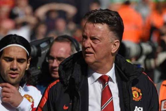 MU Hanya Lolos Kualifikasi Liga Champions, Van Gaal Stres - JPNN.COM