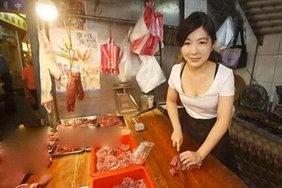 Kecantikan Penjual Daging Ini Bikin Pembeli Antre demi Nomor Ponselnya - JPNN.COM
