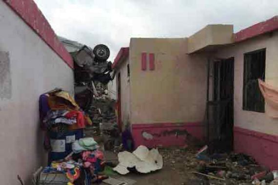 Meksiko Luluh Lantak Dihantam Badai Tornado, 13 Orang Meninggal Dunia - JPNN.COM