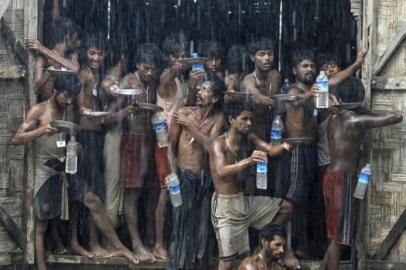 Puluhan Mayat Warga Rohingya Ditemukan Terdampar di Pantai - JPNN.COM