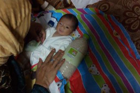 Awas! Ini Modus Baru Pembuangan Bayi, Beroperasi di Metromini - JPNN.COM