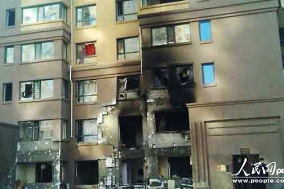 Blarrrr.... Ledakan Dasyat di Apartemen Ini Cederakan 10 Penghuni - JPNN.COM
