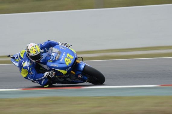 Espargaro Pole Position di GP Catalunya, Suzuki Catat Rekor - JPNN.COM