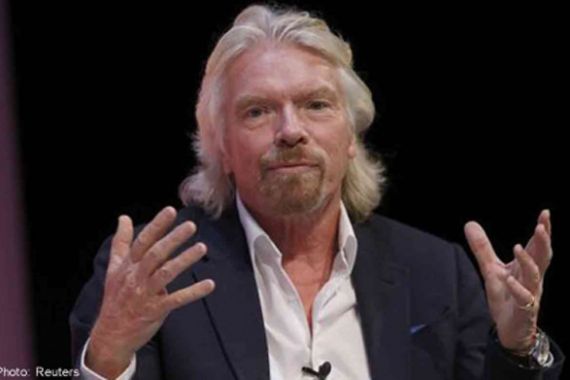 WOW... Richard Branson Menawarkan Ayah Baru Cuti Setahun dengan Gaji Penuh - JPNN.COM