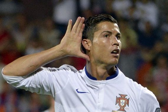 Trigol Ronaldo Bawa Portugal Menang di Kandang Armenia - JPNN.COM