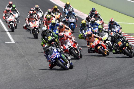 MotoGP Catalunya: Marquez Celaka, Lorenzo Juara, Rossi Kedua - JPNN.COM