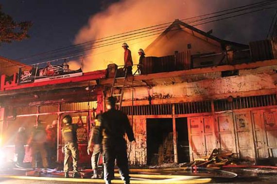 Kisah Tragis Korban Kebakaran, Sempat Telepon: Ce, Tolong Papa... - JPNN.COM