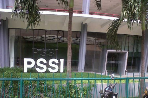 Katanya Tak Mau Diintervensi, eh PSSI Surati Pemerintah - JPNN.COM