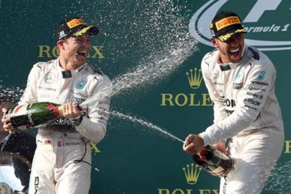 Mercedes Prediksi Hamilton vs Rosberg Panas Hingga Abu Dhabi - JPNN.COM