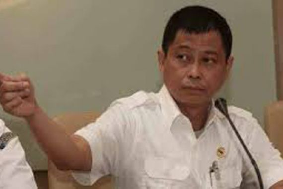 Resmikan Hotel Transit, Menteri Jonan Bingung Beri Sambutan - JPNN.COM
