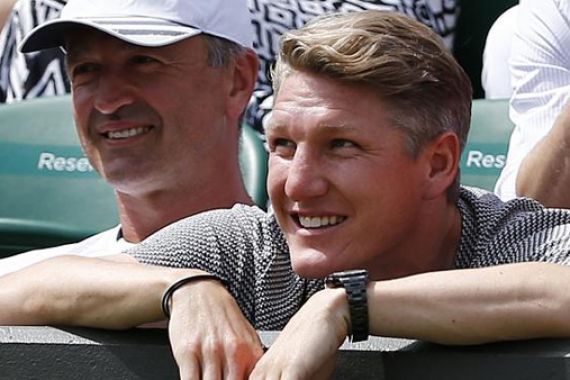 Bastian Schweinsteiger Sepakat dengan Tawaran MU - JPNN.COM