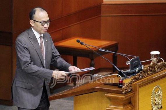 Pak Jokowi, Ingatlah Chatib Basri Pernah Gagal Atasi Pelemahan Rupiah - JPNN.COM