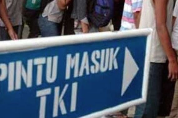 Malaysia Deportasi 16 TKI - JPNN.COM