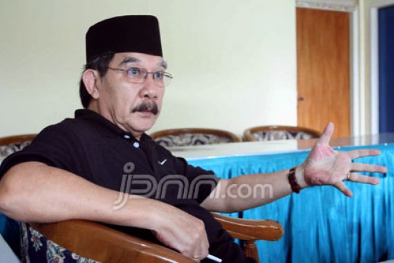 Maqdir Yakin Antasari Layak Dapat Grasi - JPNN.COM