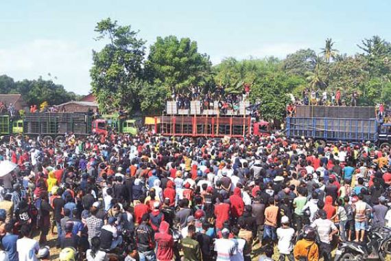 Lebaran, Warga Saling Beradu Perangkat Sound System - JPNN.COM