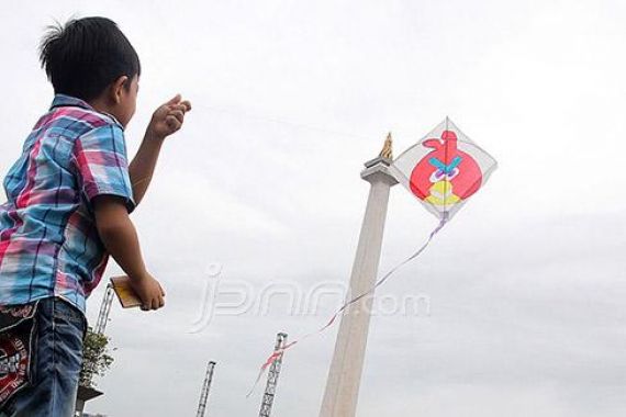 Pengunjung Monas H+1 Tembus 11.825 Orang - JPNN.COM