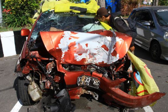 Ini Dugaan Sementara Penyebab Kecelakaan Maut di Tol Cipali - JPNN.COM