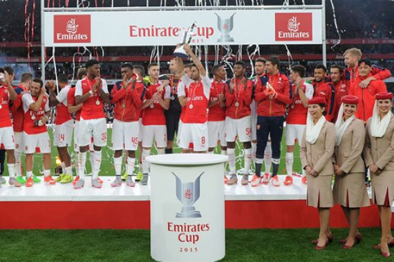 Cieeee...Setelah 5 Tahun, Arsenal Akhirnya Jawara Emirates Cup - JPNN.COM
