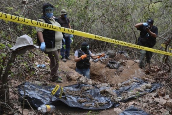 60 Kuburan Massal Ditemukan di Meksiko selama Pencarian 43 Mahasiswa Hilang - JPNN.COM