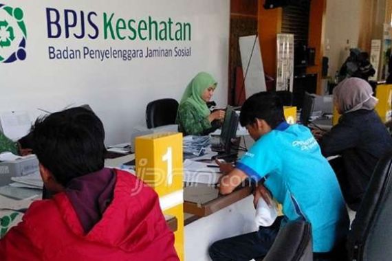 Soal BPJS Kesehatan Haram, Jokowi Minta Ini - JPNN.COM