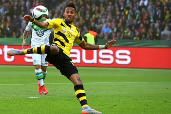 Bomber Incaran Arsenal dan Liverpool Resmi Bertahan di Dortmund - JPNN.COM