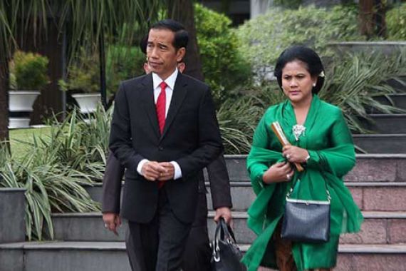 Iriana Jokowi, Ani Yudhoyono dan Tien Soeharto jadi Nama Anggrek - JPNN.COM