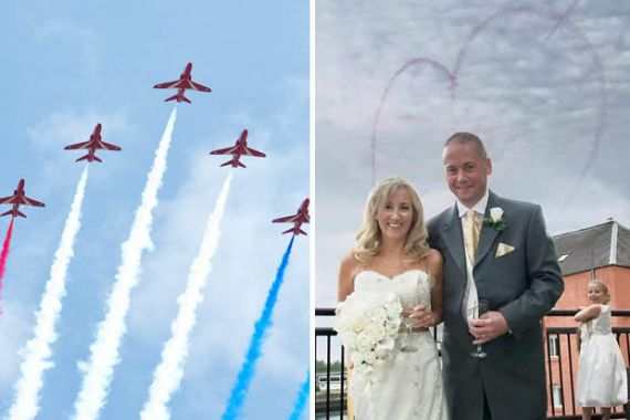 Tim Aerobatik Inggris Sumbang Petunjukan di Pernikahan Pasangan Ini - JPNN.COM