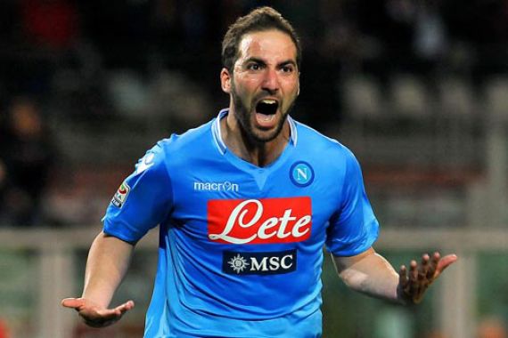 Tolak Kontrak Baru di Napoli, Higuain Dibidik Arsenal - JPNN.COM