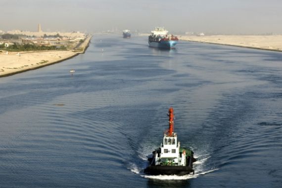 Terusan Suez Diperlebar, Rakyat Mesir Sambut Gegap Gempita - JPNN.COM