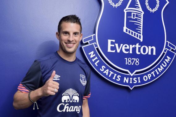 Winger Haus Gol Everton Bertahan Hingga 2018 - JPNN.COM