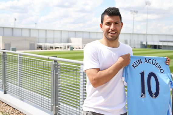 Aguero Ganti Nomor Punggung di City - JPNN.COM