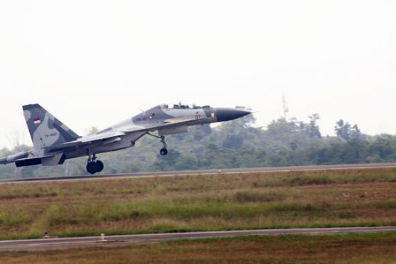 Malaysia Nakal, TNI AU Siapkan 4 Sukhoi di Tarakan - JPNN.COM